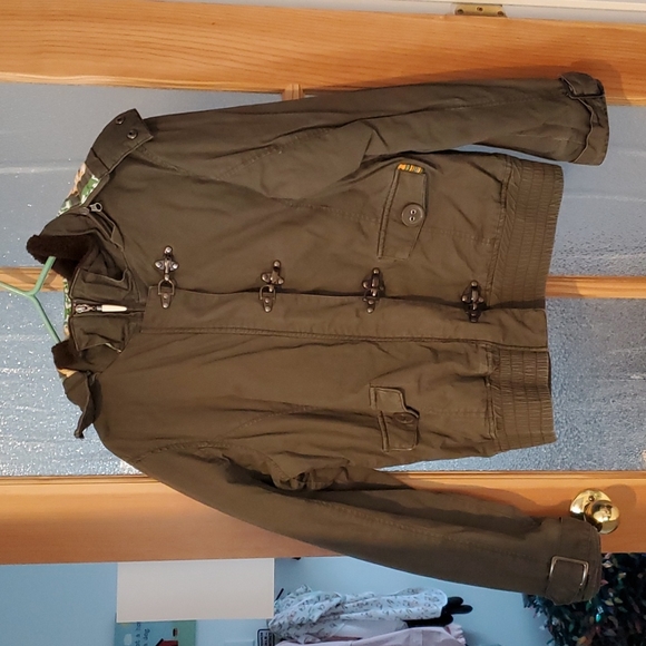 Firefly Jacket - Picture 1 of 8